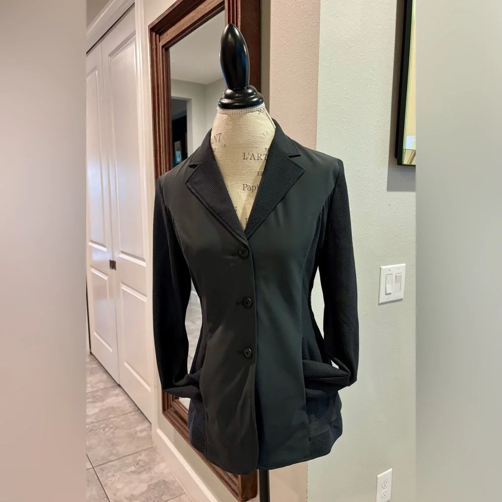 RJ Classics Ladies Harmony Mesh Show Coat 8R - Picture 5 of 8